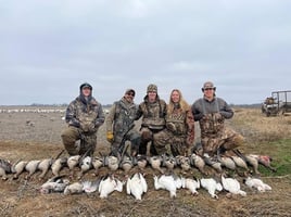 Full service Arkansas waterfowl hunts