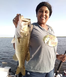 Largemouth Bass Fishing in Fellsmere, Florida