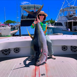 Yellowfin Tuna Fishing in Honolulu, Hawaii