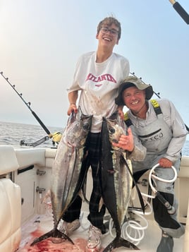 Tuna fishing trips. Midshore Offshore