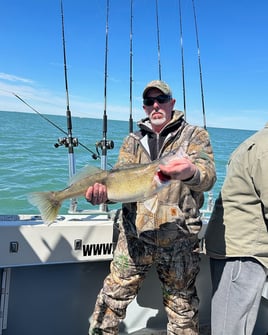 Oak Harbor Ohio - Lake Erie Walleye Charters