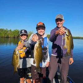 Walleye or Smallmouth Bass - Half Day Trip