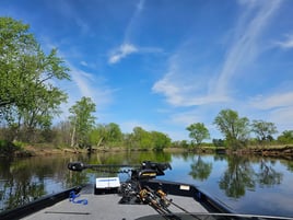 Wisconsin Dells: Walleye or Smallmouth Bass