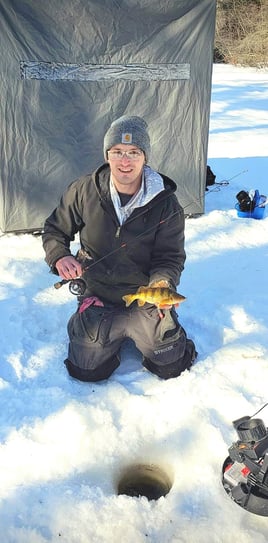 Ice Fishing Charters Wisconsin