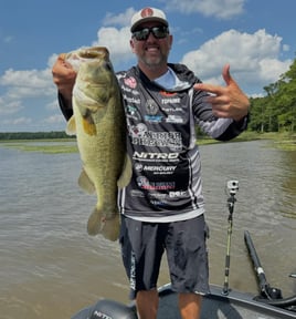 Largemouth Bass Fishing in Hot Springs, Arkansas