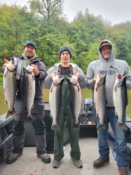 Chinook Salmon Fishing in Coles Corner, Washington