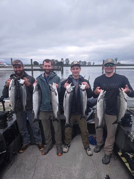 Chinook Salmon Fishing in Coles Corner, Washington