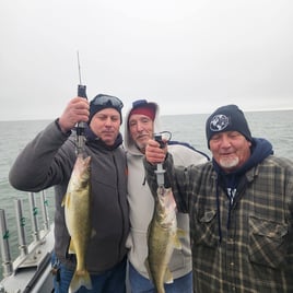 Walleye Fishing in Lorain, Ohio