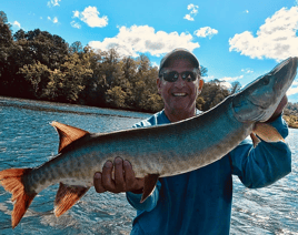 Muskie Fishing in Knoxville, Tennessee