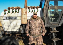 Central Texas Duck Hunts w/ Lodging & Meals