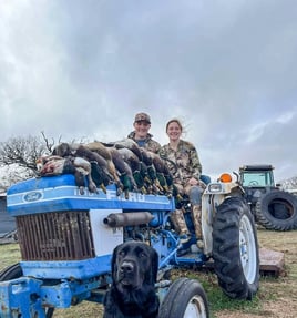 Central Texas Duck Hunts w/ Lodging & Meals