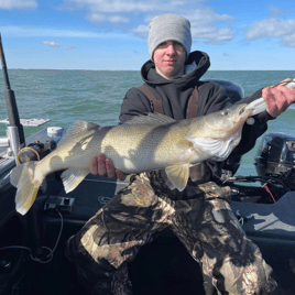 Trophy Lake Erie walleye