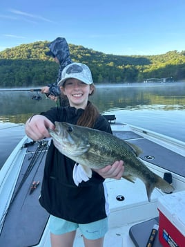 4-  8 Hours -Table Rock Lake