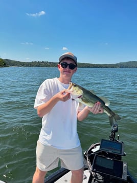 Table Rock Lake Bass Fishing Guide