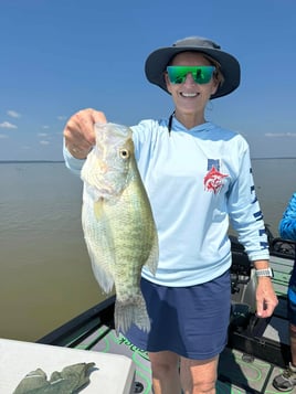 Slabbin’ out on big Millwood Crappie