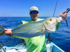 Cancun Big Game - 25' Panga