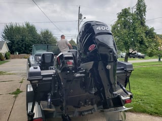 Half-Day Lake Erie Hook-Up