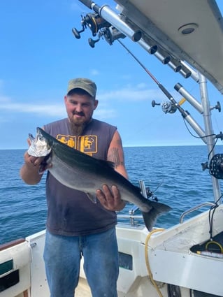 Trophy Trout and Salmon Trolling