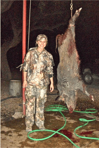 Wild Boar Bowhunting Fun!