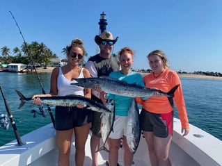 4 hours chasing mahi tuna wahoo kings and sailfish