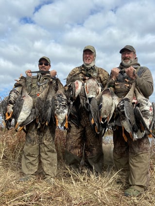 Full service Arkansas waterfowl hunts