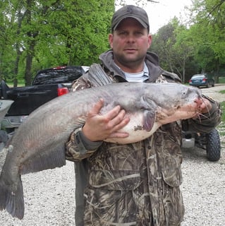 Blue Catfish Fishing in New Woodville, Oklahoma