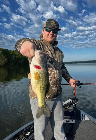 Lake Guntersville Fishing | 4 To 8 Hour Charter Trip