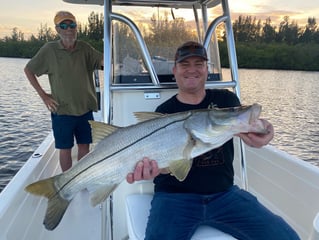 Inshore Fishing Trip - 25’ shearwater