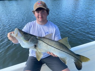 Inshore Fishing Trip - 25’ shearwater