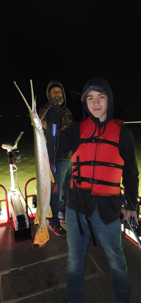 Alligator Gar Fishing in Waco, Texas