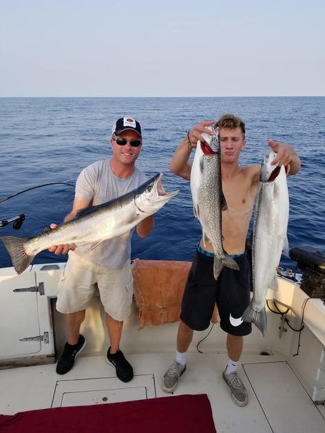 Chinook Salmon Fishing in Milwaukee, Wisconsin