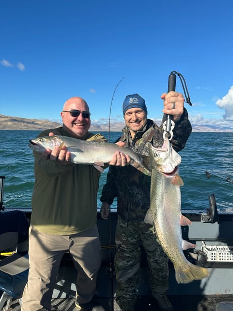 Pyramid lake trophy cutthroat trout boat trips