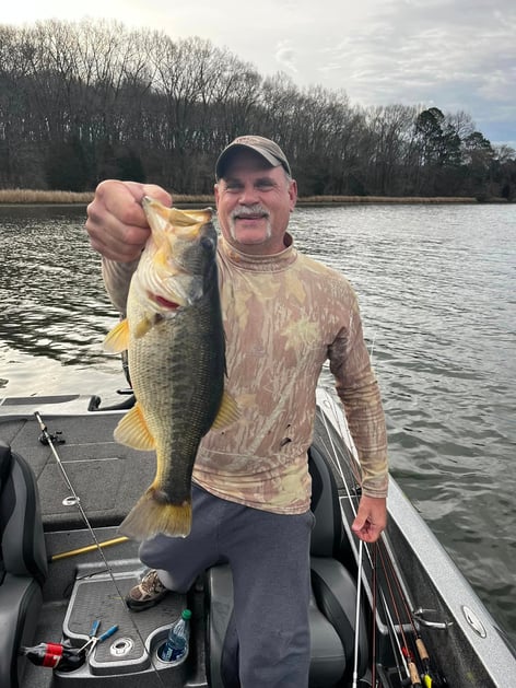 Lake Guntersville Fishing | 4 To 8 Hour Charter Trip