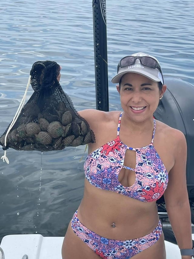 Scalloping Adventure - 24' Skipjack