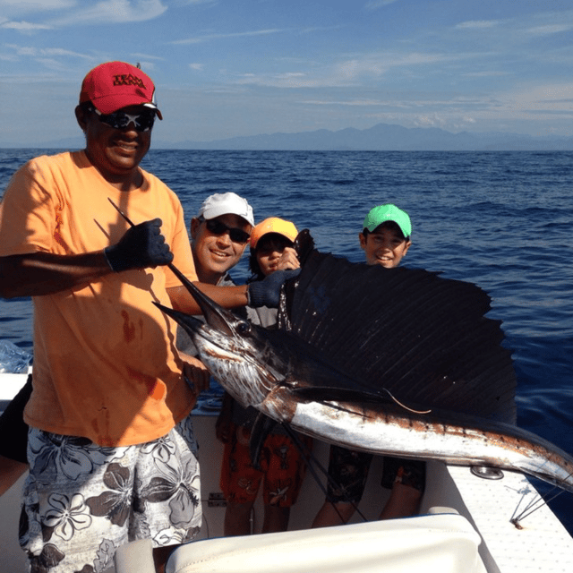 Herradura Half Day Inshore