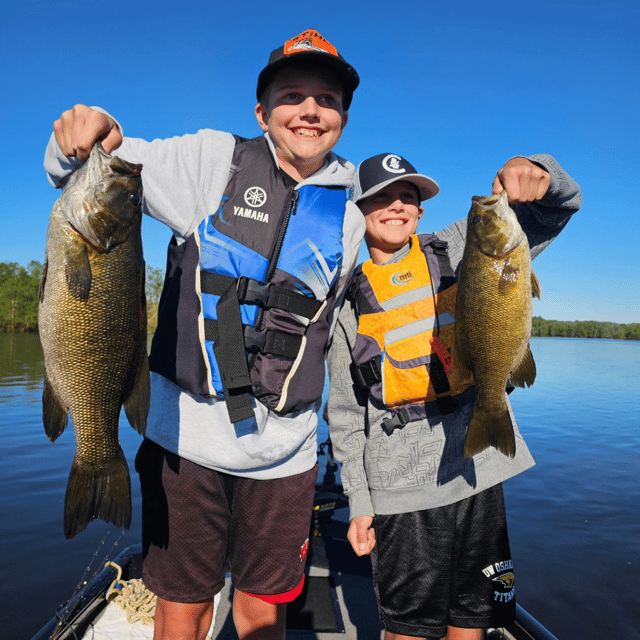 Walleye or Smallmouth Bass - Half Day Trip