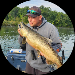 Profile photo of Captain Experiences guide Derek