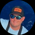 Profile photo of Captain Experiences guide Evan