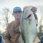 Profile photo of Captain Experiences guide Parker