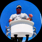 Profile photo of Captain Experiences guide Joey