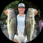 Profile photo of Captain Experiences guide Carson