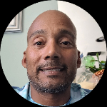 Profile photo of Captain Experiences guide Jason Garay