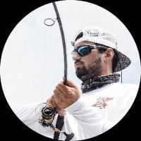 Profile photo of Captain Experiences guide Ray