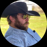 Profile photo of Captain Experiences guide Brice Blancet