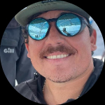 Profile photo of Captain Experiences guide Rafael