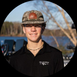 Profile photo of Captain Experiences guide Larson