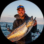 Profile photo of Captain Experiences guide Ethan