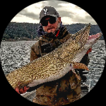 Profile photo of Captain Experiences guide Adriano