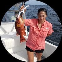 Profile photo of Captain Experiences guide Melissa