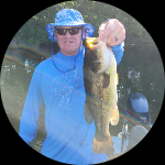 Profile photo of Captain Experiences guide Daniel